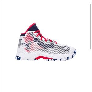 Originally 120$ Currys 2.5 ‘USA’ worn only twice!